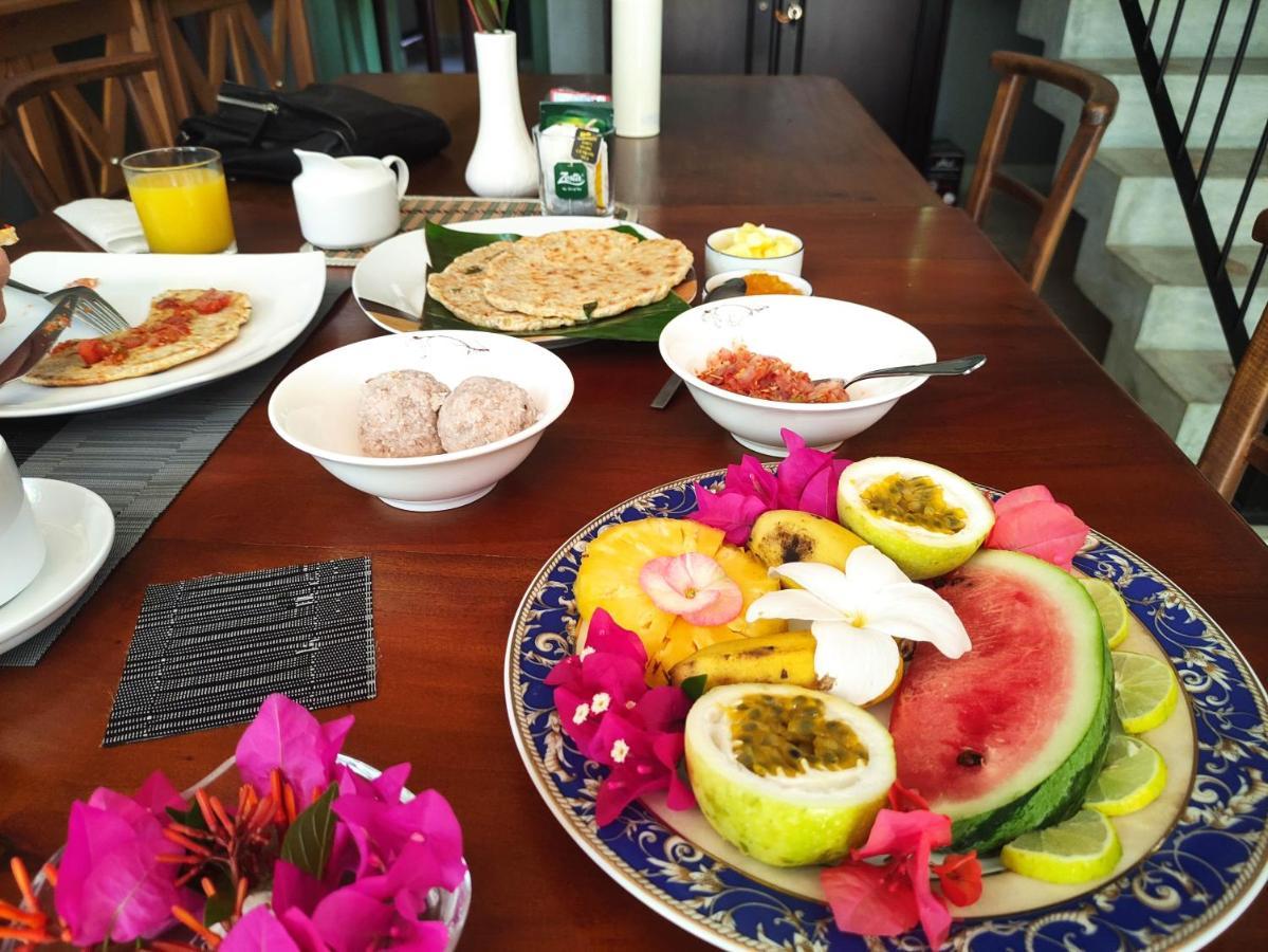 Kurulu Garden Hotel 아훈갈라 외부 사진